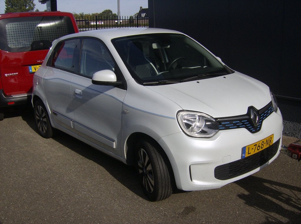 Renault Twingo R80 Electric 82pk 2021 Wit, Auto's, Automaat, 37 €/maand, Wit, Origineel Nederlands