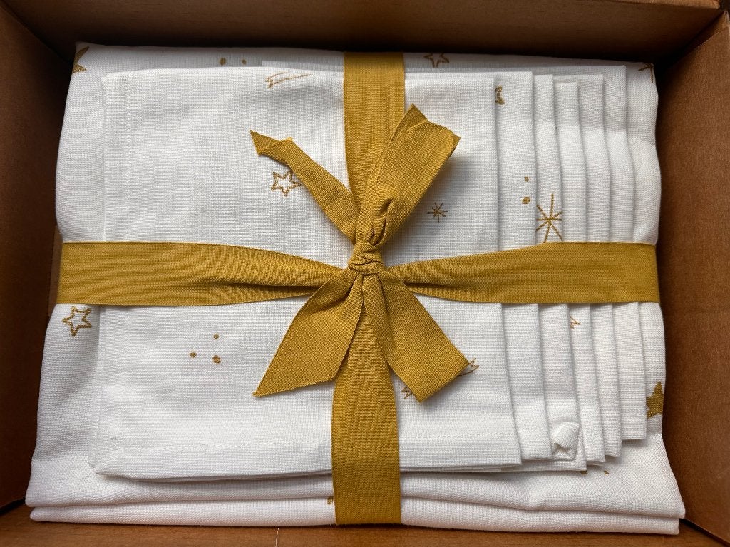 Nieuwe set 100% organisch katoen tafellinnen voor de Kerst, Huis en Inrichting, Nieuw, Ophalen of Verzenden, Katoen, Overige kleuren