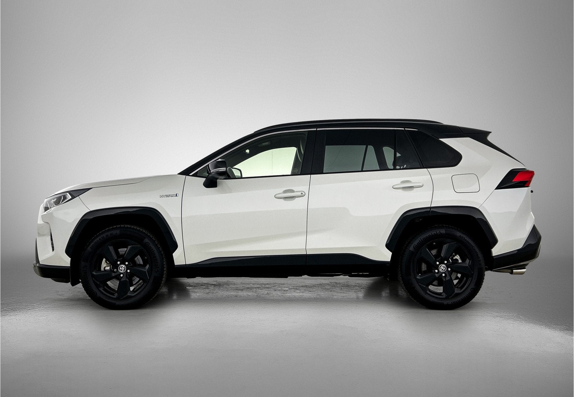Toyota RAV4 2.5 Hybrid AWD Bi-Tone | 1650KG trekgewicht | St, Auto's, Automaat, Gebruikt, 4 cilinders, Wit