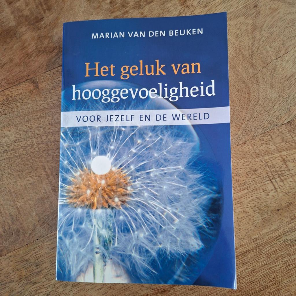 Marian van den Beuken - Het geluk van hooggevoeligheid, Boeken, Esoterie en Spiritualiteit, Gelezen, Marian van den Beuken, Spiritualiteit algemeen