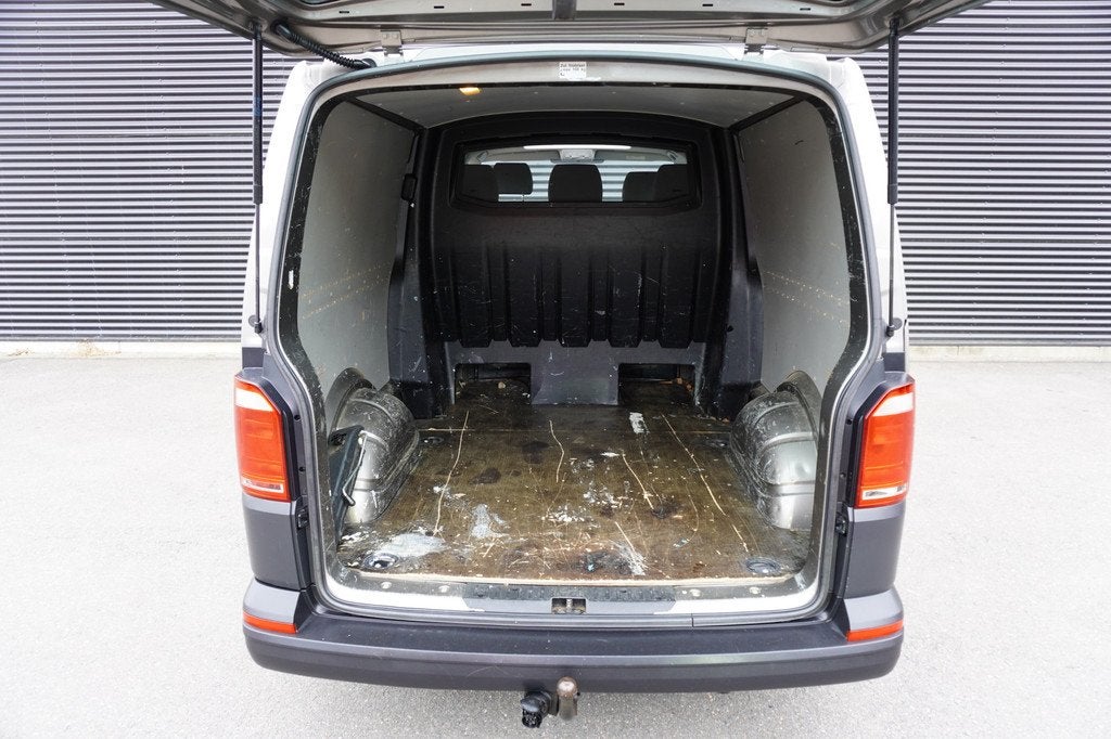 Volkswagen Transporter 150pk Euro6 Automaat L2H1 Dubbele cab, Auto's, Gebruikt, Euro 6, 4 cilinders, 150 pk