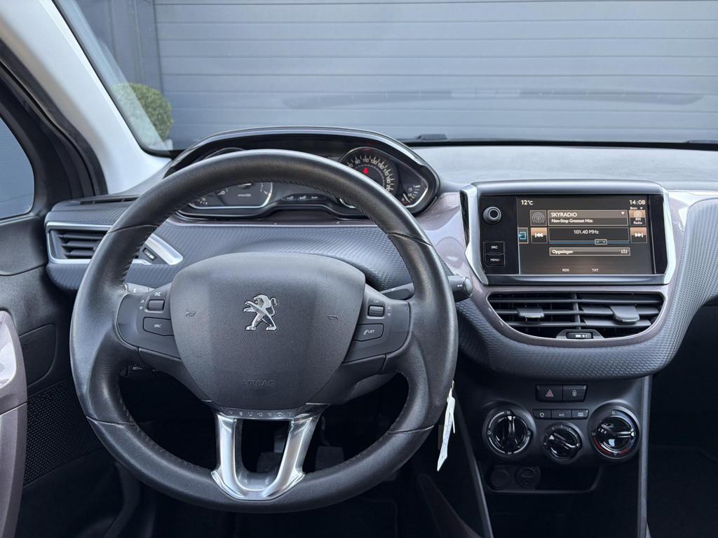 Peugeot 2008 1.2 PureTech Active 1e Eigenaar,Trekhaak,Airco,, Auto's, Peugeot, Voorwielaandrijving, Euro 5, Stof, 1199 cc
