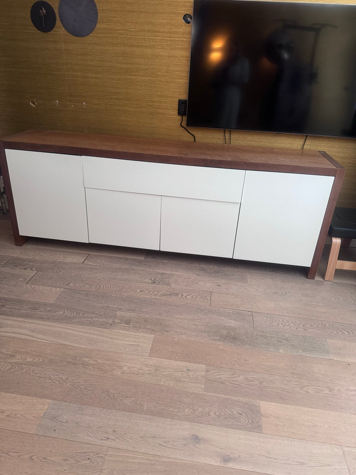 MOET WEG: Gratis Massief houten commode met lades en deuren, Ophalen, Gebruikt, Stijlvol, 200 cm of meer