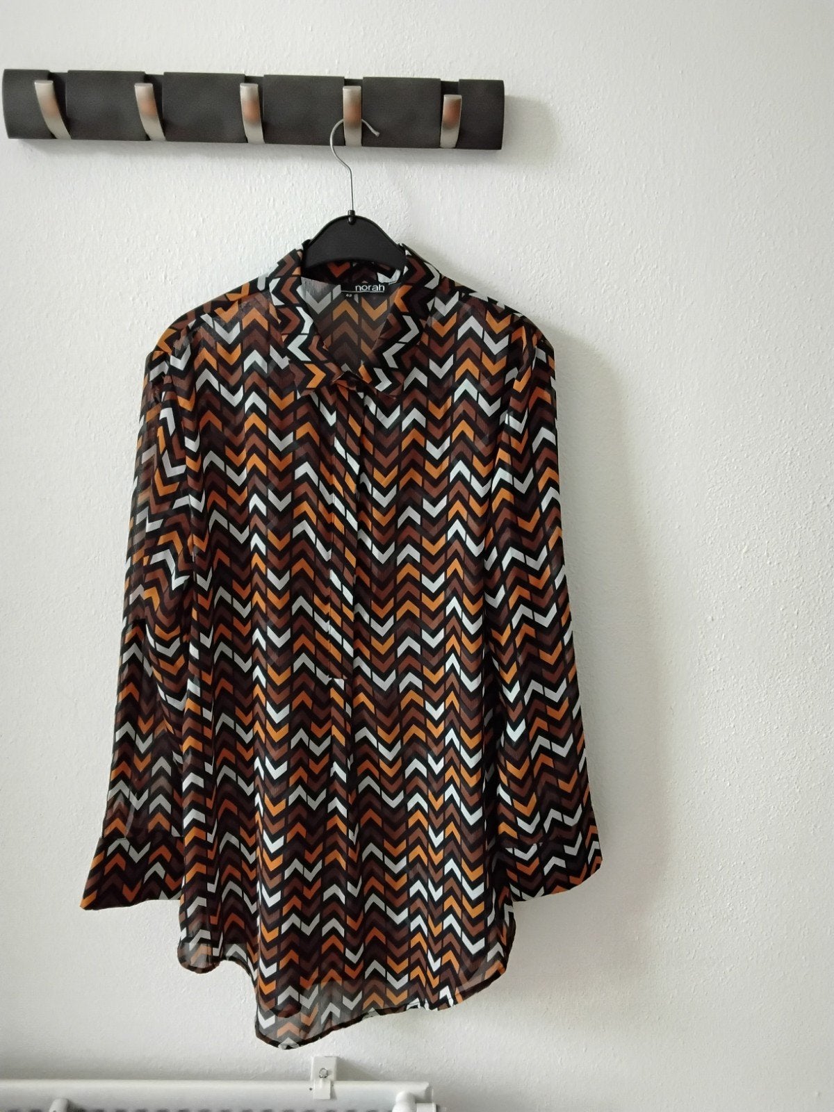Blouse Norah, Kleding | Dames, Blouses en Tunieken, Ophalen of Verzenden, Zo goed als nieuw, Maat 42/44 (L)