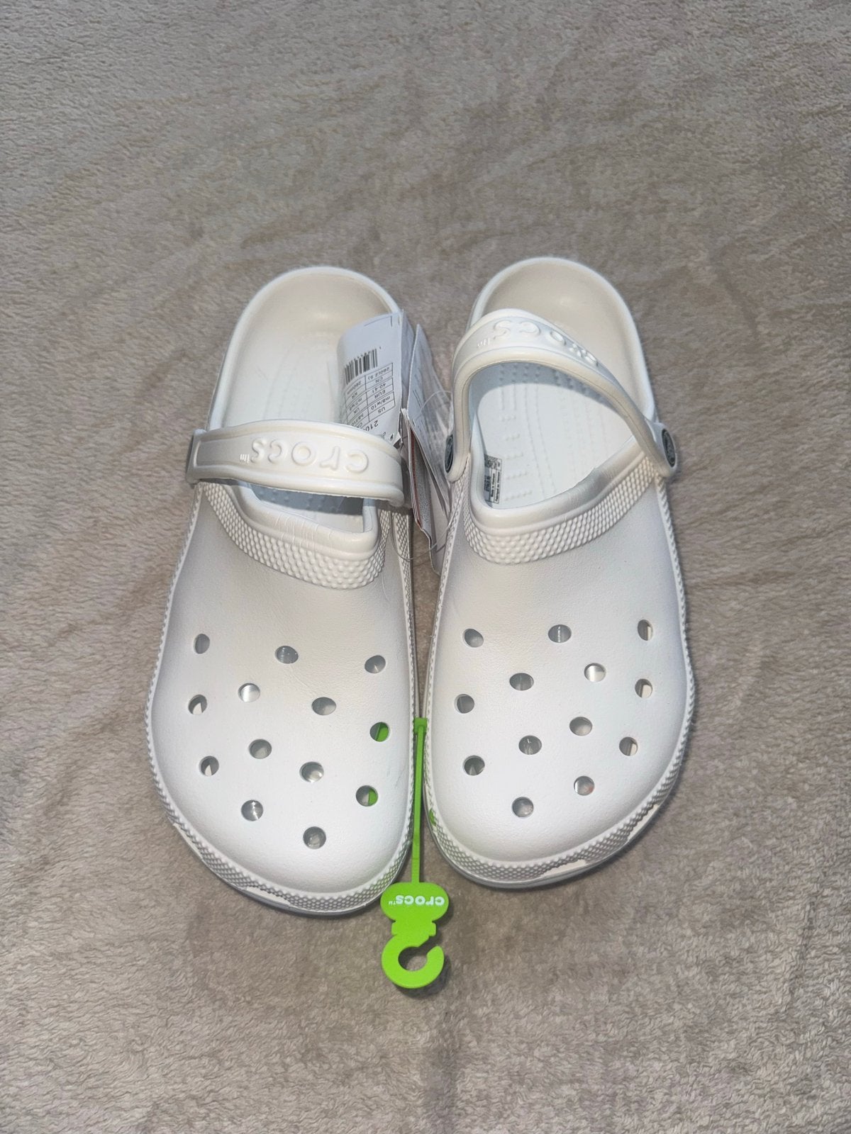 Nieuwe witte Crocs Classic Clogs - Maat 41-42 M8 W10, Kleding | Dames, Ophalen of Verzenden, Nieuw, Wit, Slippers