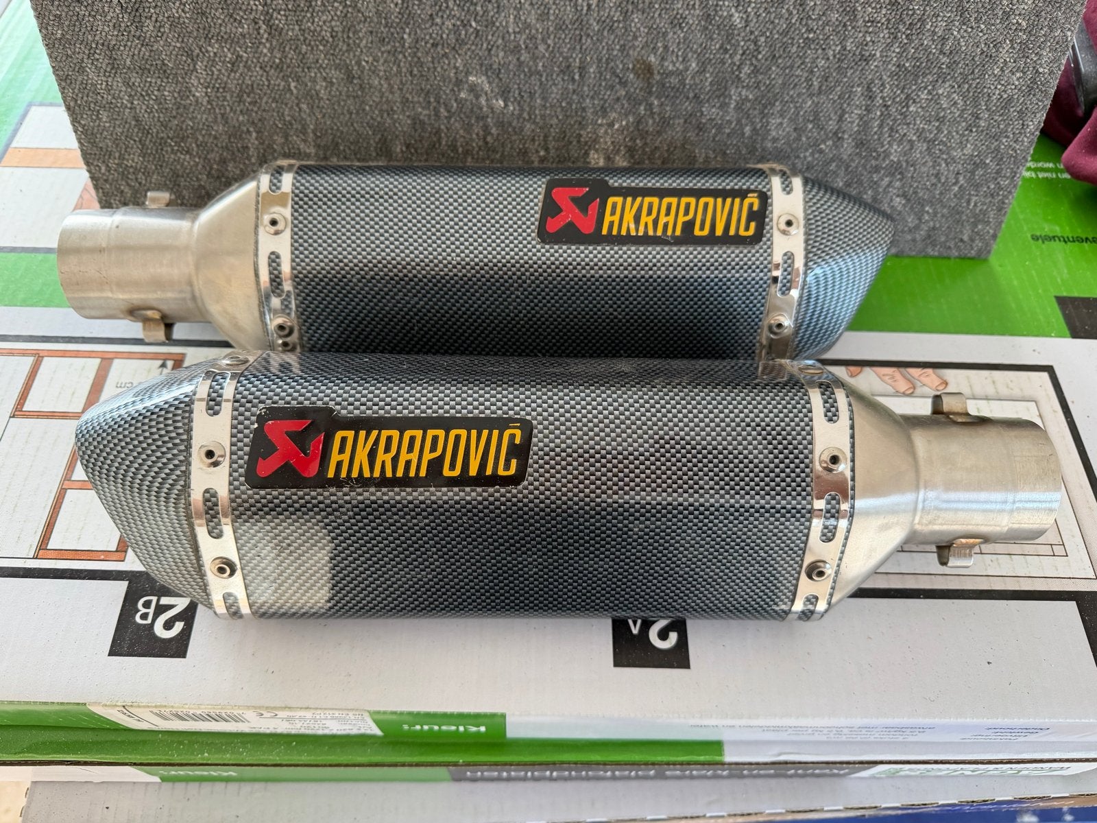 Akrapovic imitatie uitlaat demper set, Motoren, Ophalen of Verzenden, Nieuw