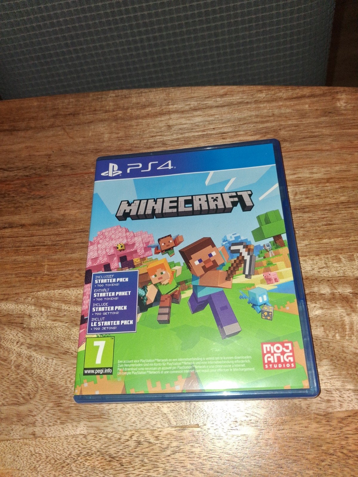 Minecraft PS4 - Avontuur en Creativiteit, Avontuur en Actie, Ophalen of Verzenden, Zo goed als nieuw, Eén computer