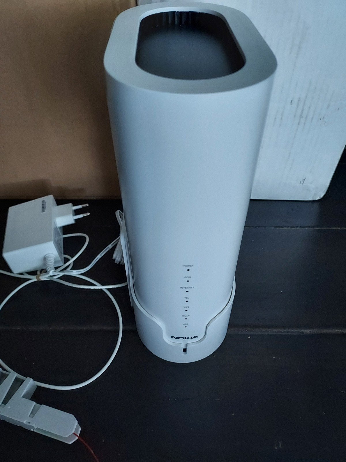 Nokia Router met modem - Zo goed als nieuw, Computers en Software, Routers en Modems, Ophalen of Verzenden, Zo goed als nieuw