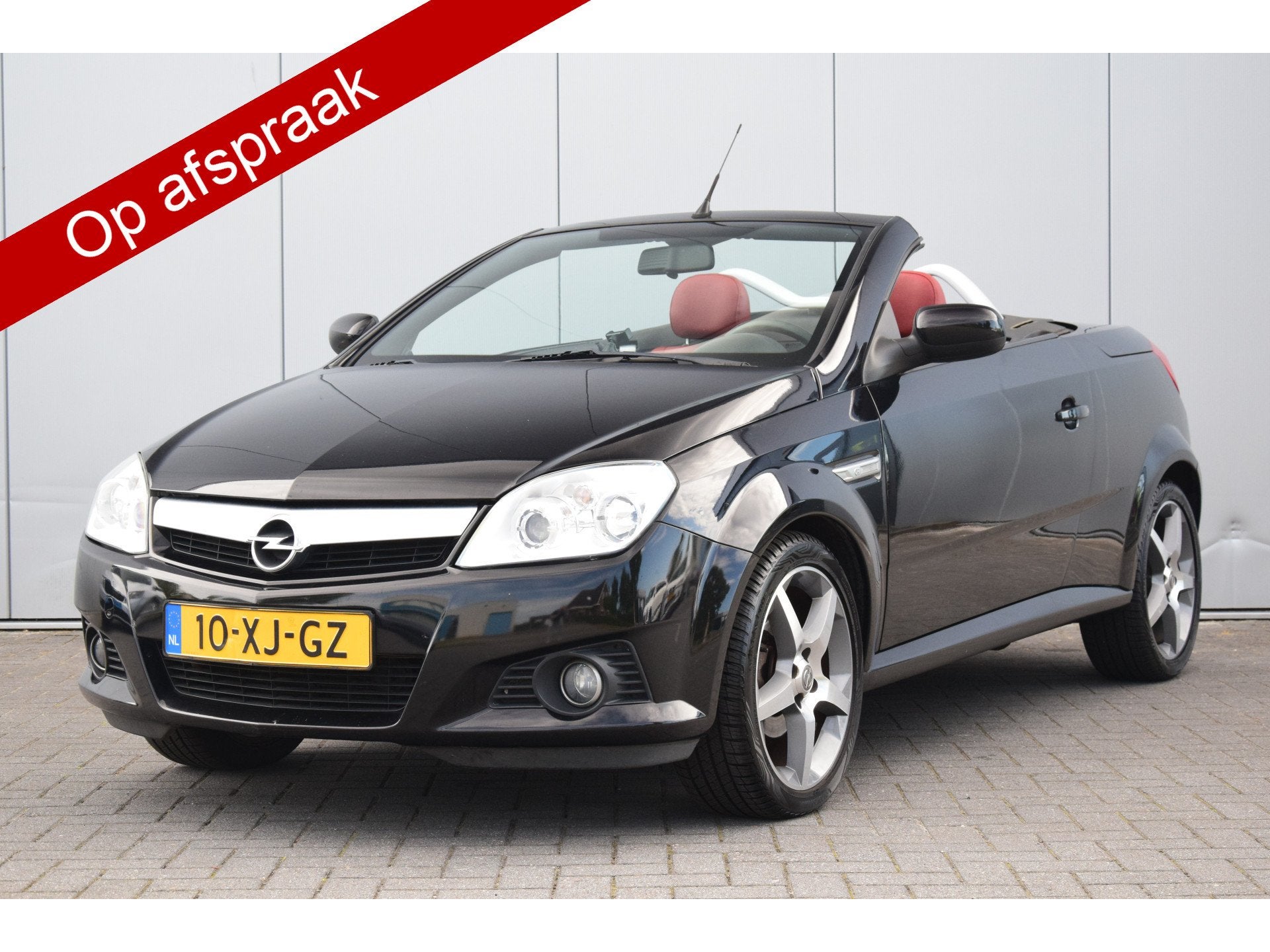 Opel Tigra TwinTop 1.8-16V Temptation Leer/Stoelverwarming T, Auto's, Opel, Dealer onderhouden, Zwart, 4 cilinders, 1796 cc