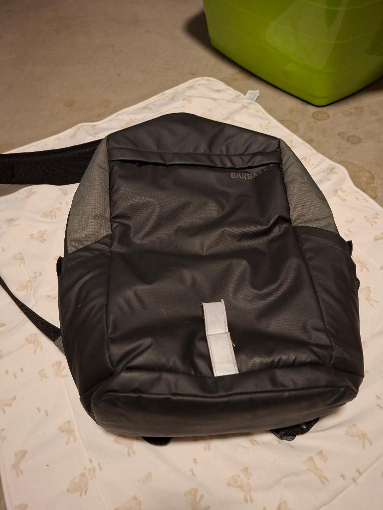 BAKBAGS laptop rugzak, Computers en Software, Laptoptassen, Gebruikt, Gevoerd laptopvak, Grijs, 17 inch of meer