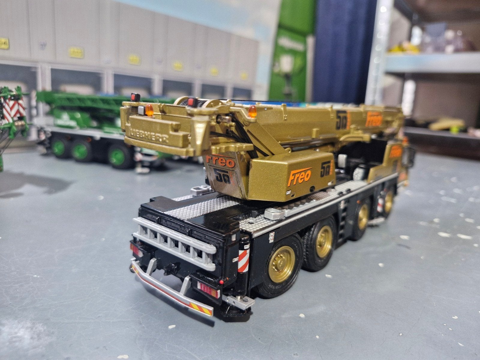 Liebherr ltm 1090 wsi  FREO, Ophalen of Verzenden, Zo goed als nieuw, Hijskraan, Tractor of Landbouw, Wsi