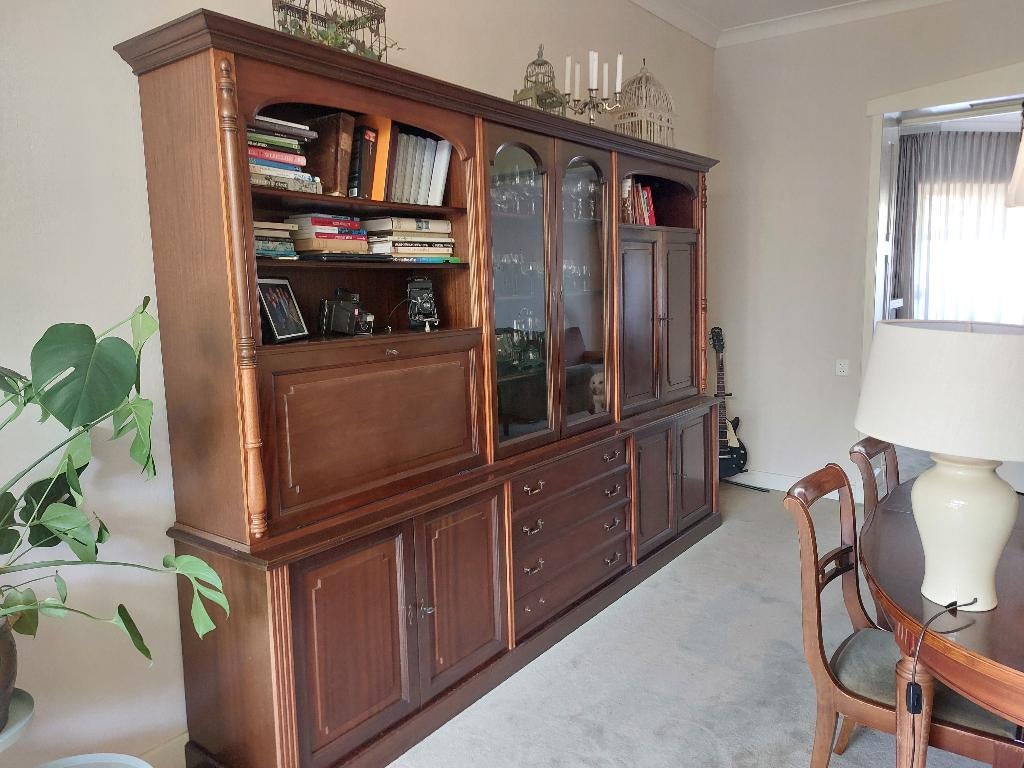 Servieskast / buffetkast, Huis en Inrichting, Kasten | Buffetkasten, Ophalen, Gebruikt, 200 cm of meer, Klassiek
