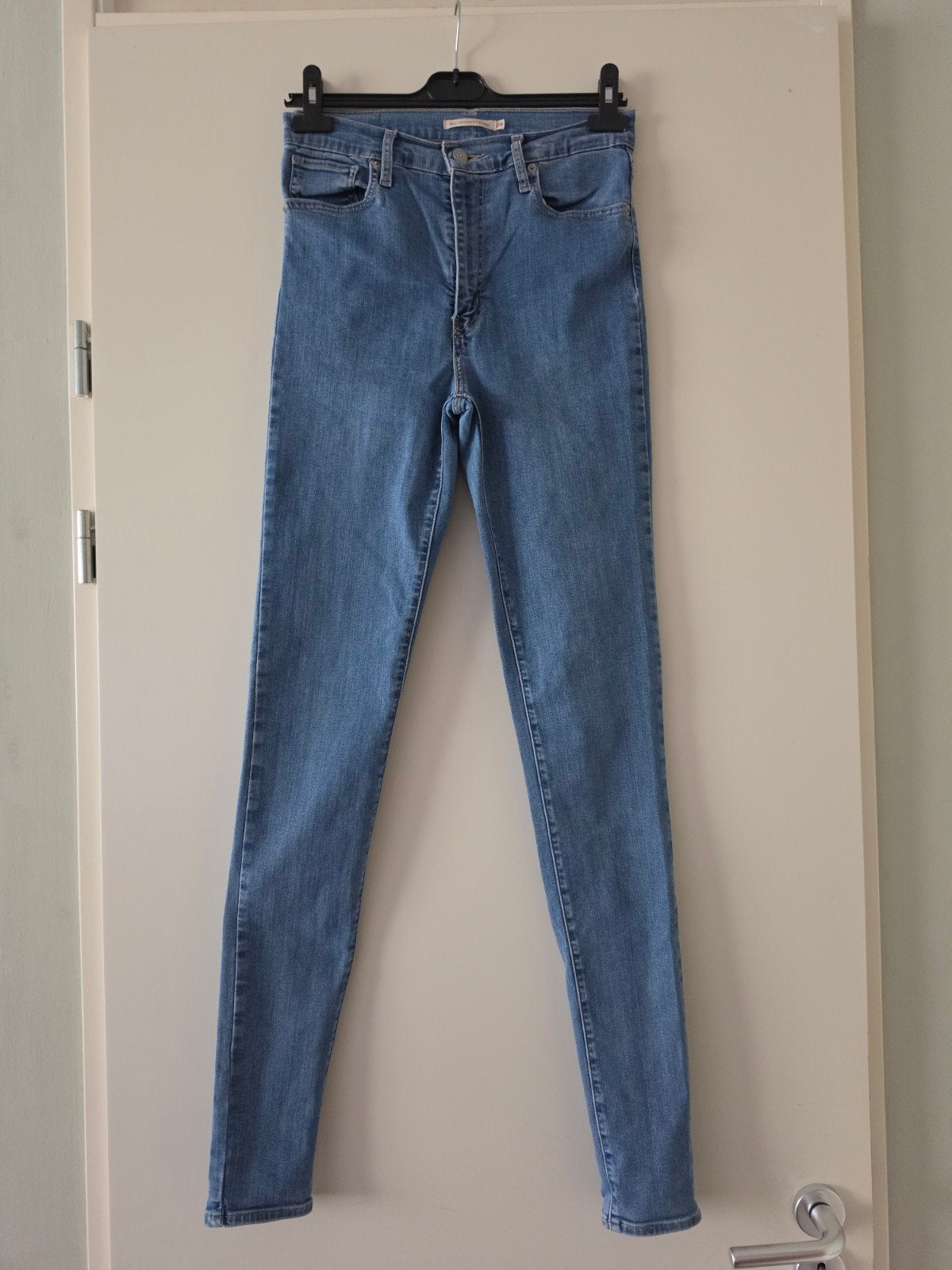 LEVI STRAUSS mile high super skinny maat 29, Kleding | Dames, Blauw, Ophalen of Verzenden, W28 - W29 (confectie 36), LEVI STRAUSS