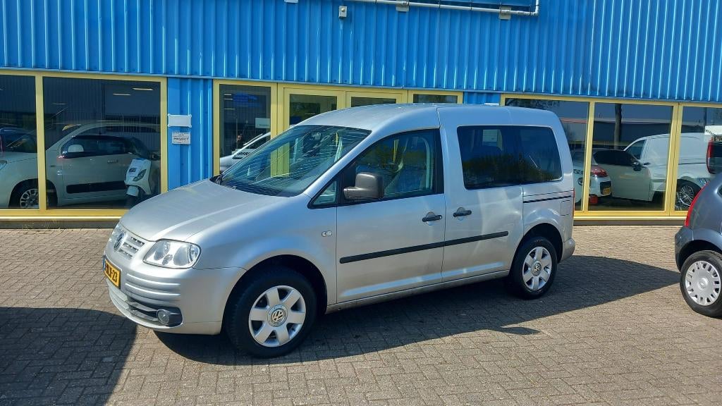 Volkswagen Caddy 1.6 Life 7 persoons75KW 2007 Grijs airco, Auto's, Bestelauto's, Voorwielaandrijving, Euro 5, Stof, 4 cilinders