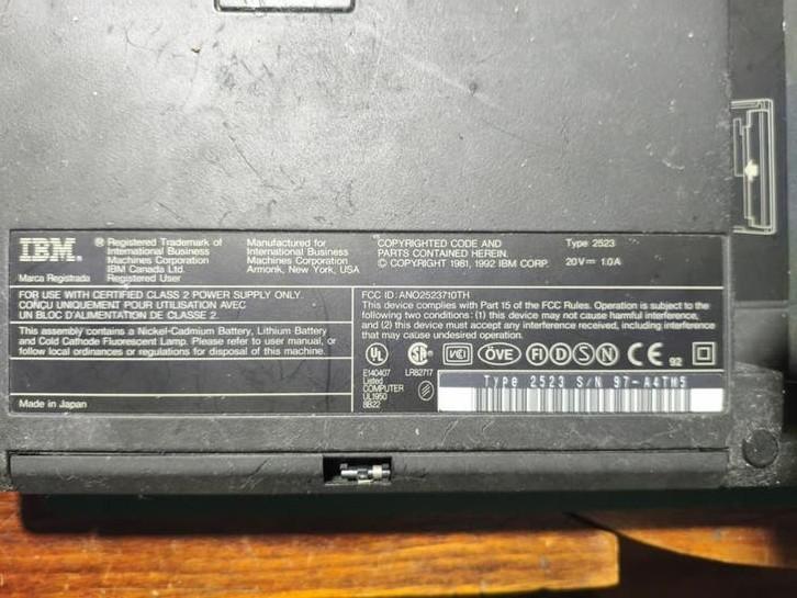 Foto 10 van ibm thinkpad 710 T model 2523