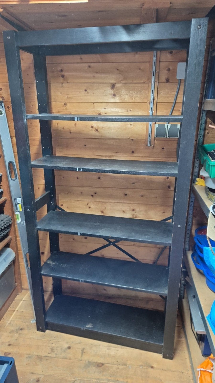Ikea Ivar (oude degelijke model) Stevige zwarte stellingkast, Huis en Inrichting, Ophalen, Gebruikt