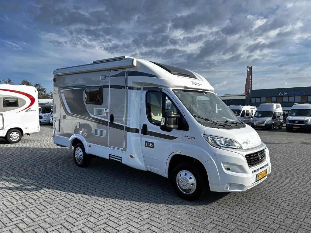 Fiat Carado T135 Fransbed/2017/Euro-6/Airco/5.90M/131PK!, Fiat, Bedrijf, Tot en met 3, 5 tot 6 meter