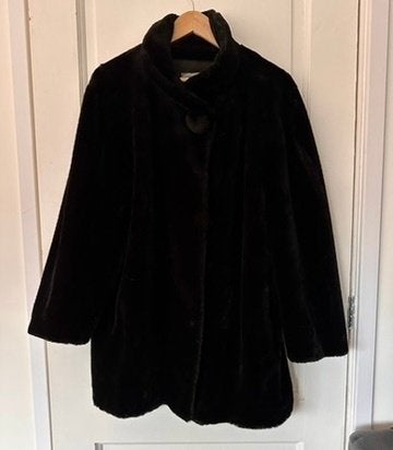 Fake fur Hollywood style bontjas maat 36, Verzenden, Zwart, Zo goed als nieuw, Vintage
