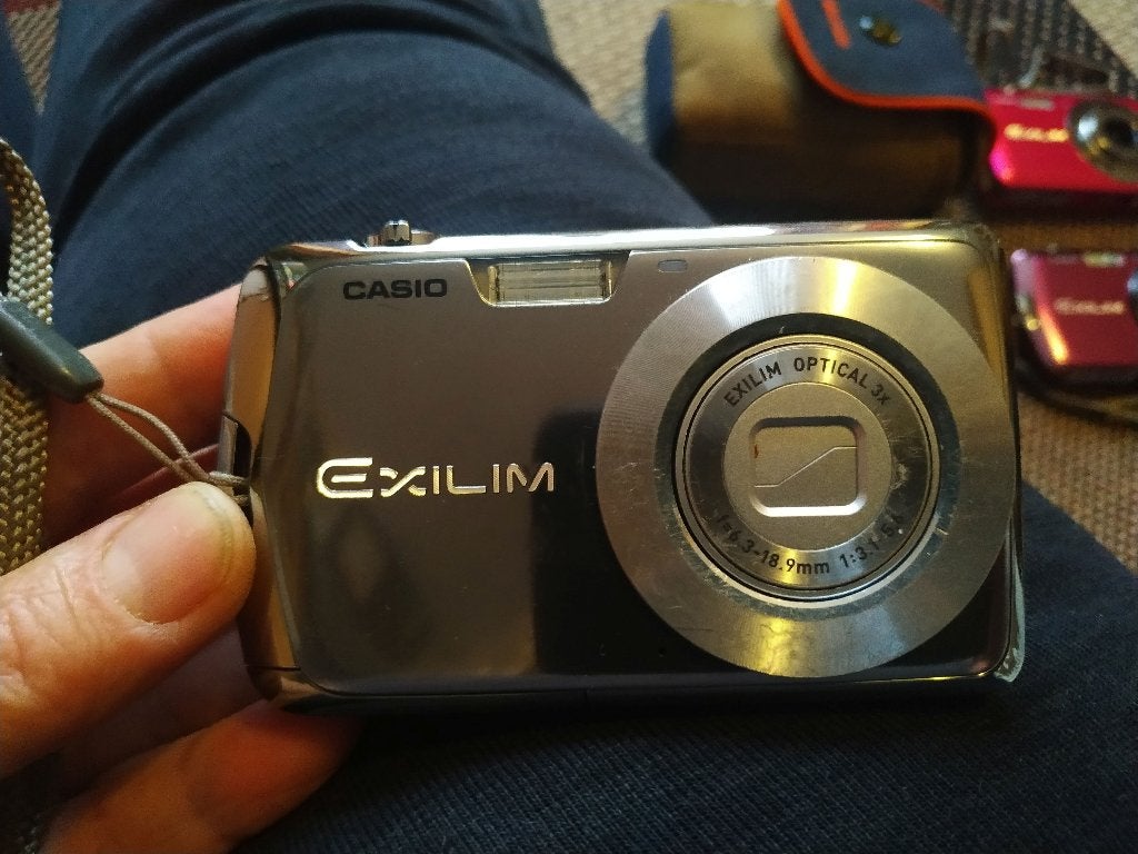 CASIO EXILIMY, OLYMPUS, CANON, Lumix DMC-TZ10 camera, Gebruikt, Canon, Ophalen of Verzenden, 15 megapixels