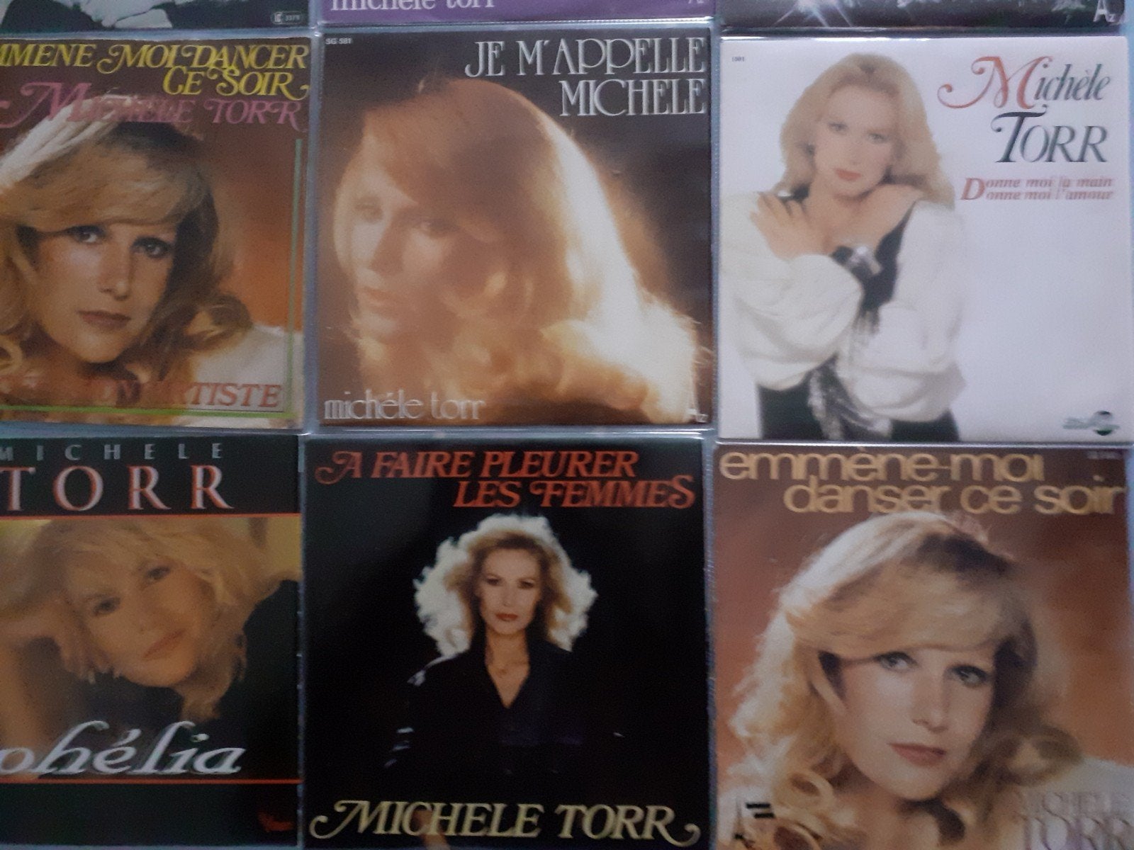 MICHÉLE TORR, singles, originele fotohoes + beschermhoes, Beschermende buitenhoes, Ophalen of Verzenden, Zo goed als nieuw, 12 inch