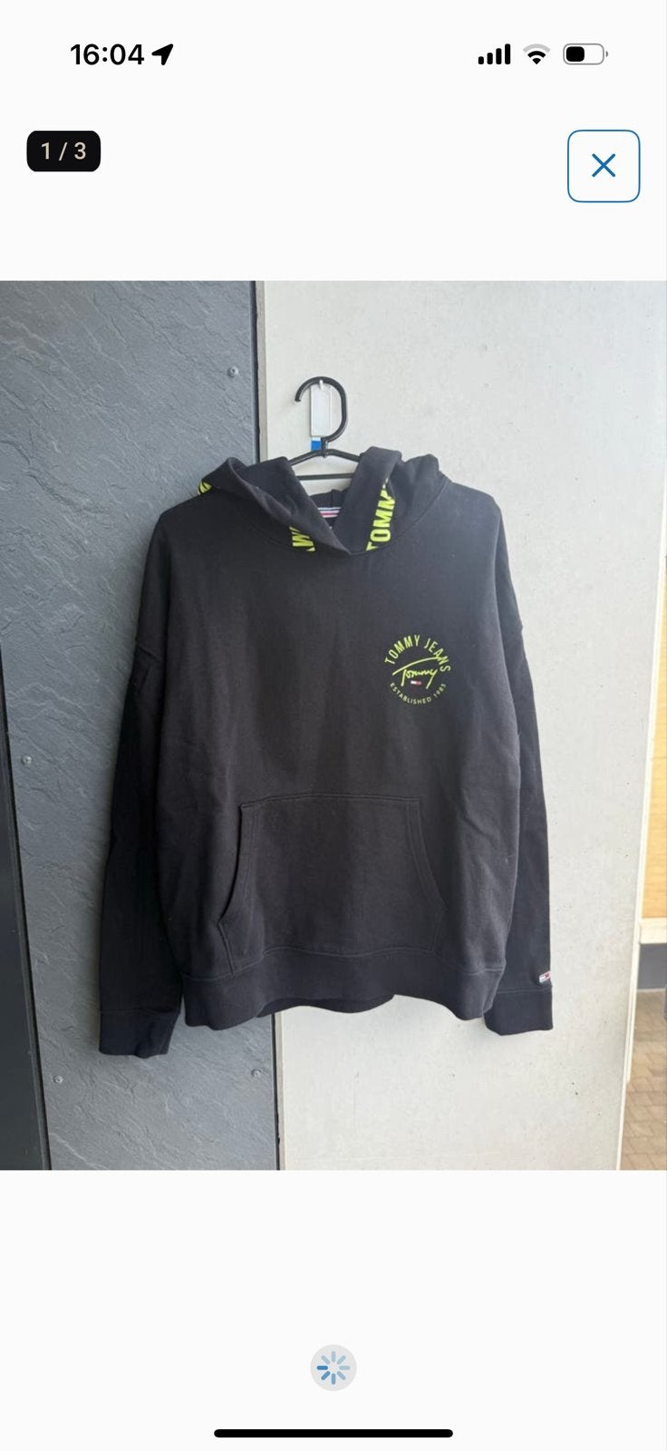 Tommy Jeans Hoodie Zwart met Neon Geel Logo - Maat S, Ophalen of Verzenden, Gedragen, Maat 36 (S), Zwart