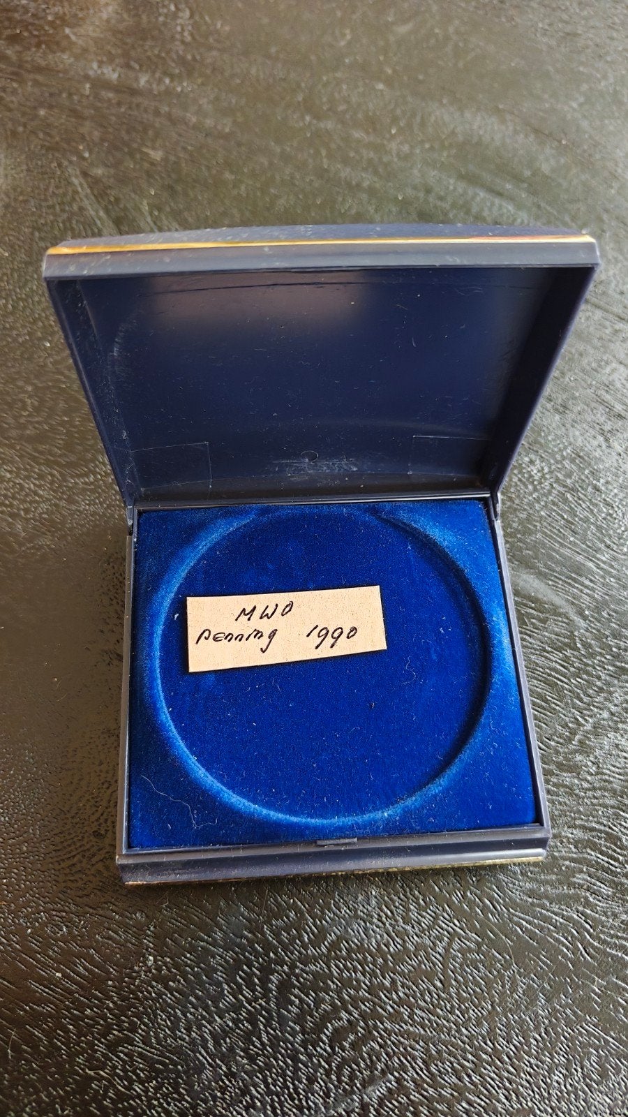 Doosje Penning MWO 1990., Ophalen of Verzenden