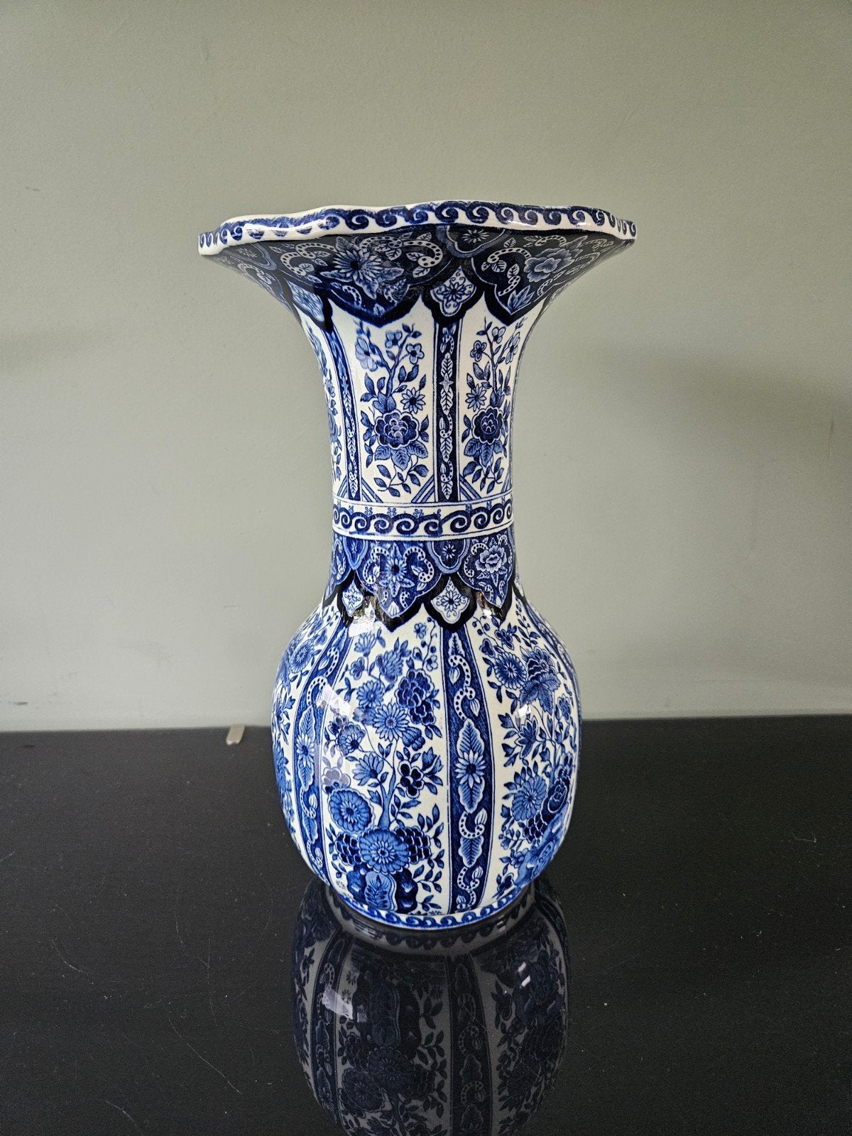 Vintage Delfts Blauwe vaas - Royal Sphinx Boch, blauw wit, Ophalen of Verzenden, Blauw