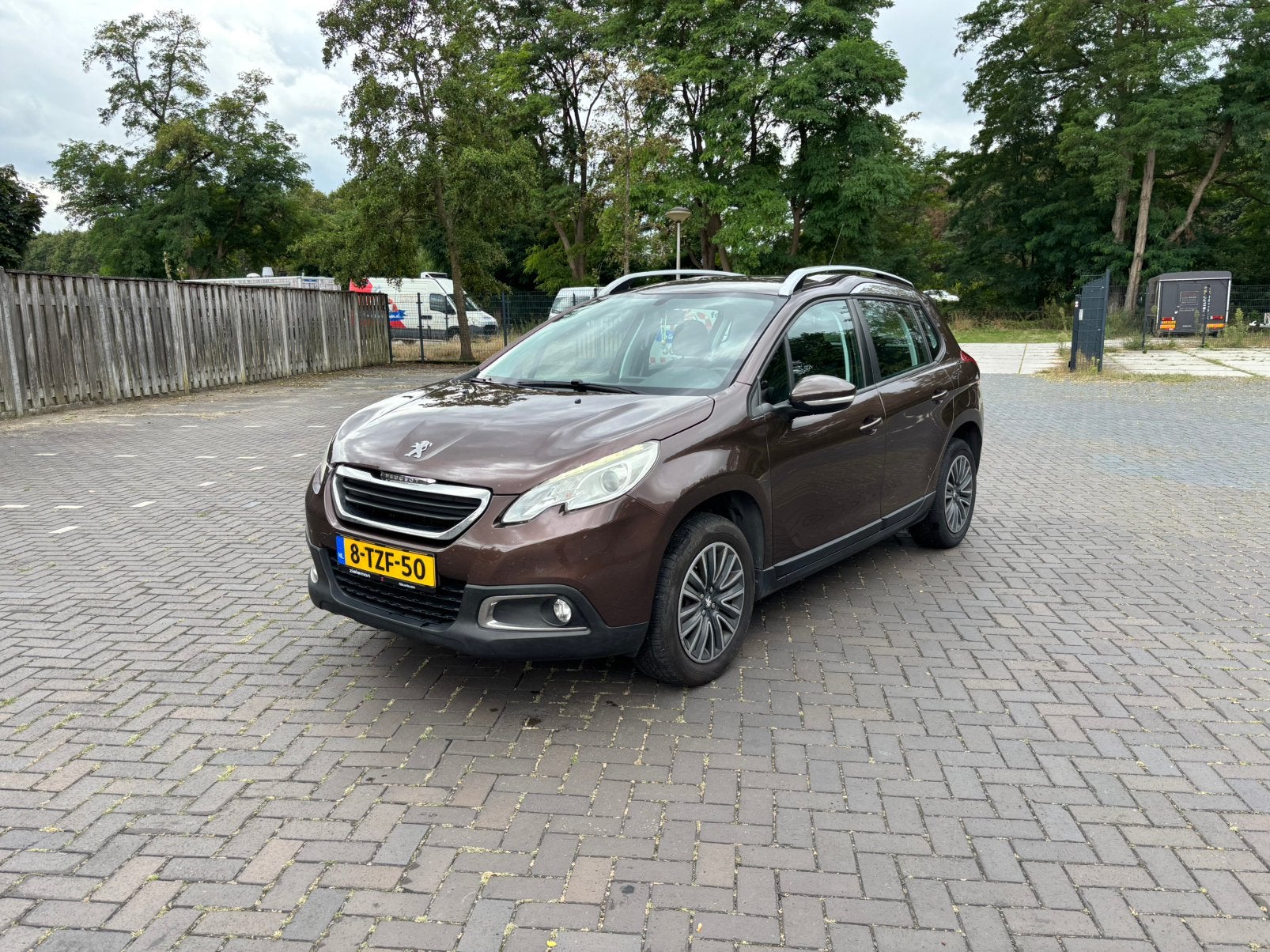 Peugeot 2008 1.2 VTI 60KW/82PK 2014 Bruin