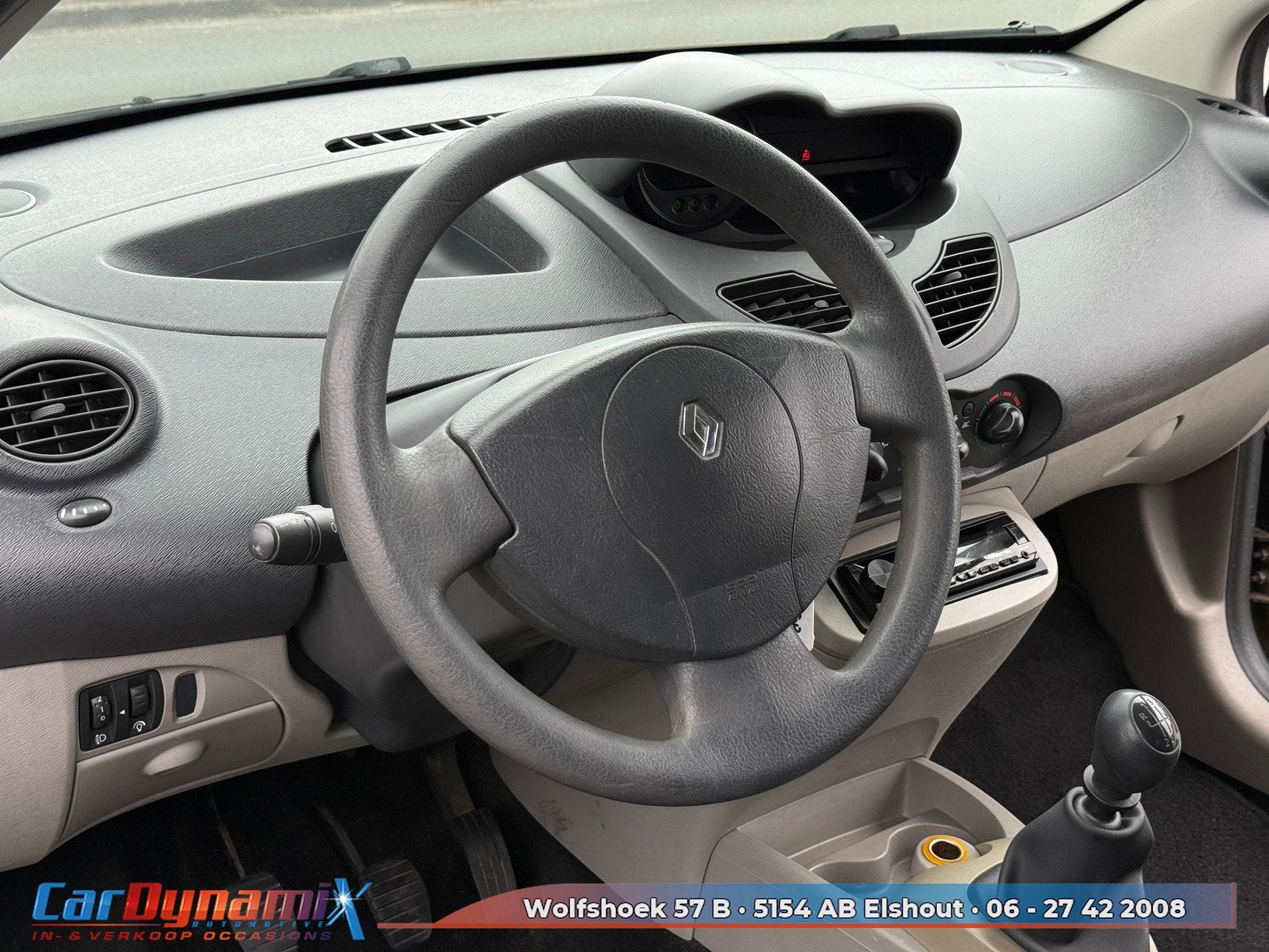 Renault Twingo 1.2 Authentique | Airco | Zuinig | Rijd Schak, Voorwielaandrijving, Twingo, Gebruikt, 31 €/maand
