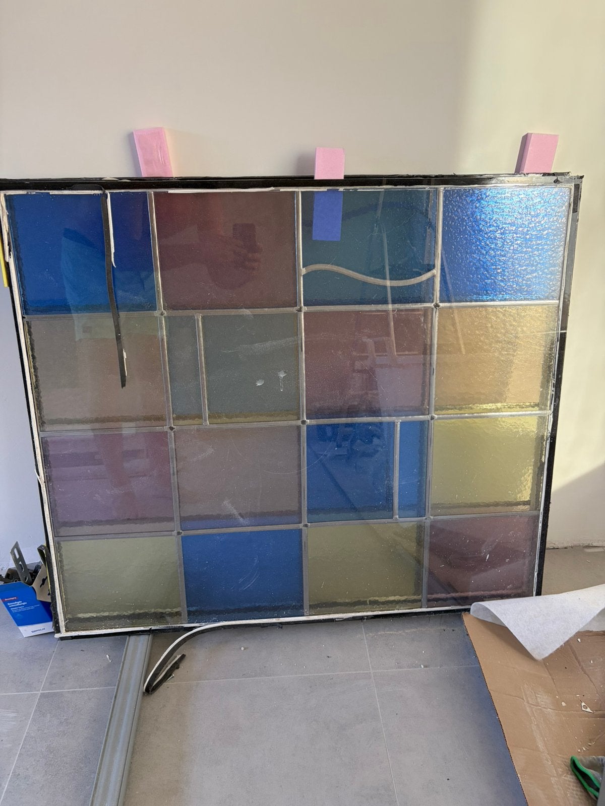 Glas in lood met kleuren, Doe-het-zelf en Verbouw, Glas en Ramen, Ophalen, Gevelraam of Ruit, Gebruikt, Glas in lood