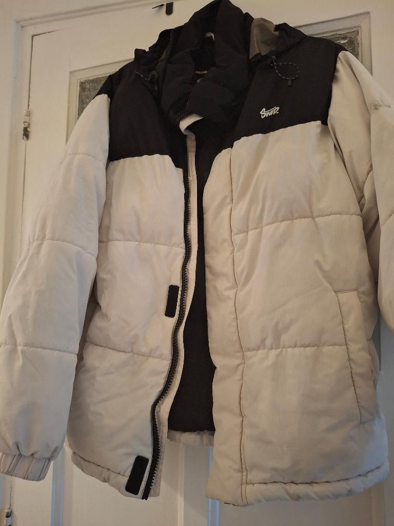 Witte Pull and Bear winterjas, Kleding | Dames, Wit, Ophalen of Verzenden, Zo goed als nieuw, Maat 36 (S)