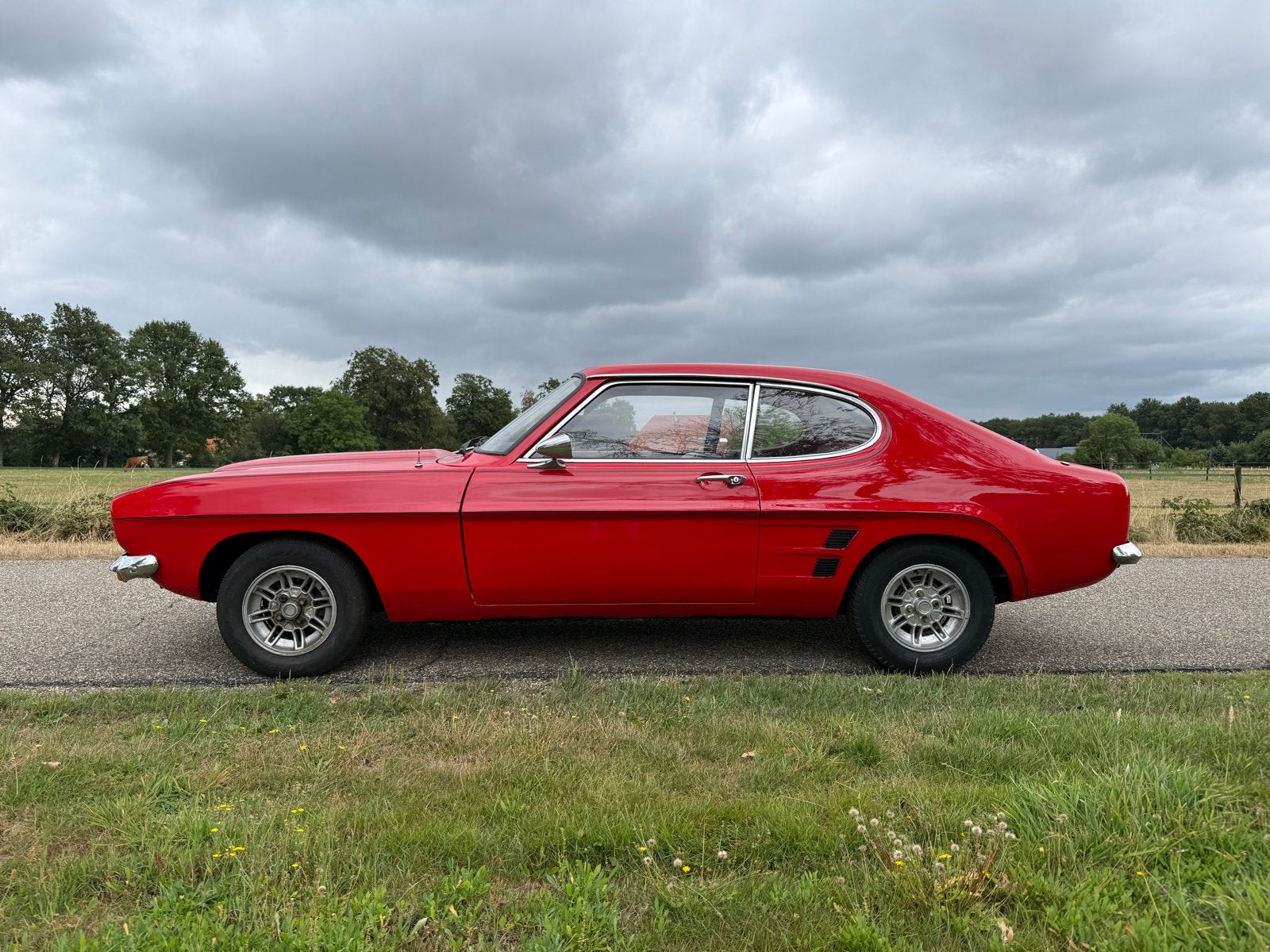 Ford Capri V6 1973 rood, Achterwielaandrijving, Overige kleuren, Handgeschakeld, 1294 cc