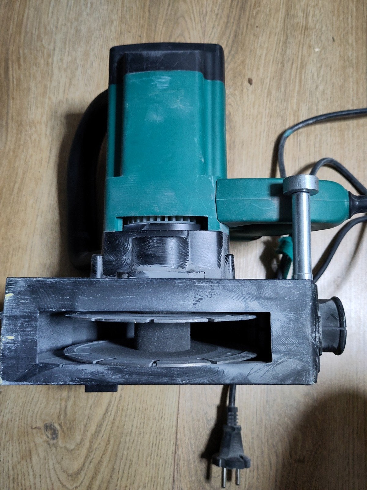Gleuvenzaag, Gebruikt, Overige typen, 30 tot 70 mm, 1200 watt of meer