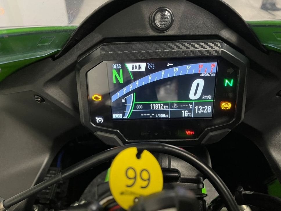 ⭐️⭐Kawasaki ZX-10 R NINJA ZX10R (bj 2022)⭐️⭐, Motoren, Kawasaki, 4 cilinders, Motorrijbewijs A, Bedrijf
