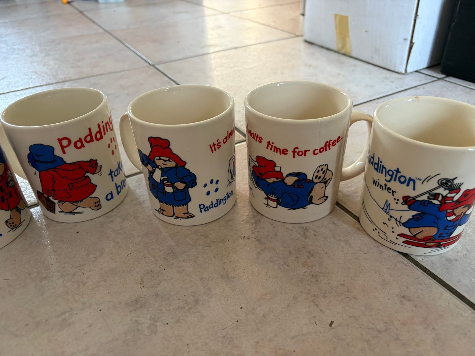 8 mokken van Beertje Paddington, Ophalen, Gebruikt, Mok, Overige stijlen