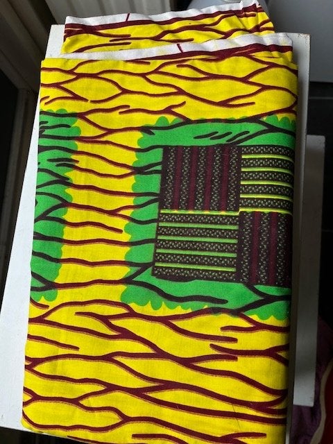 NIEUW! Afrikaanse stof 1.16 x 3.60m katoen, 120 cm of meer, Geel, Ophalen of Verzenden, Katoen