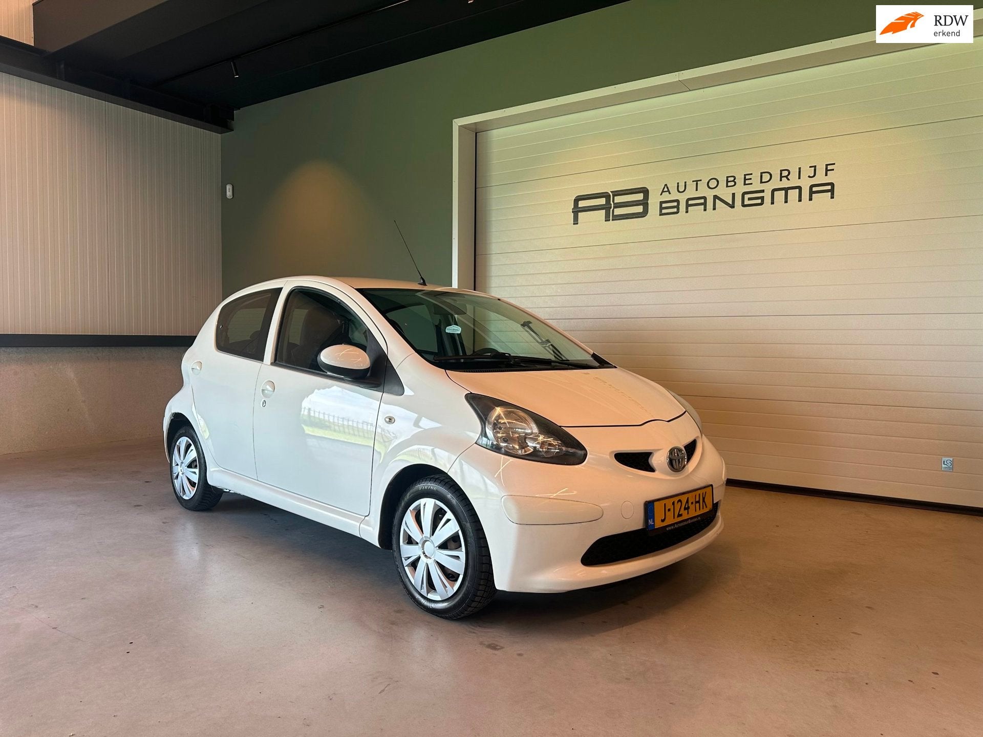 Toyota Aygo 1.0-12V 5-DEURS ACCESS-uitv|AIRCONDITIONING|STUU, Voorwielaandrijving, Stof, Gebruikt, Zwart