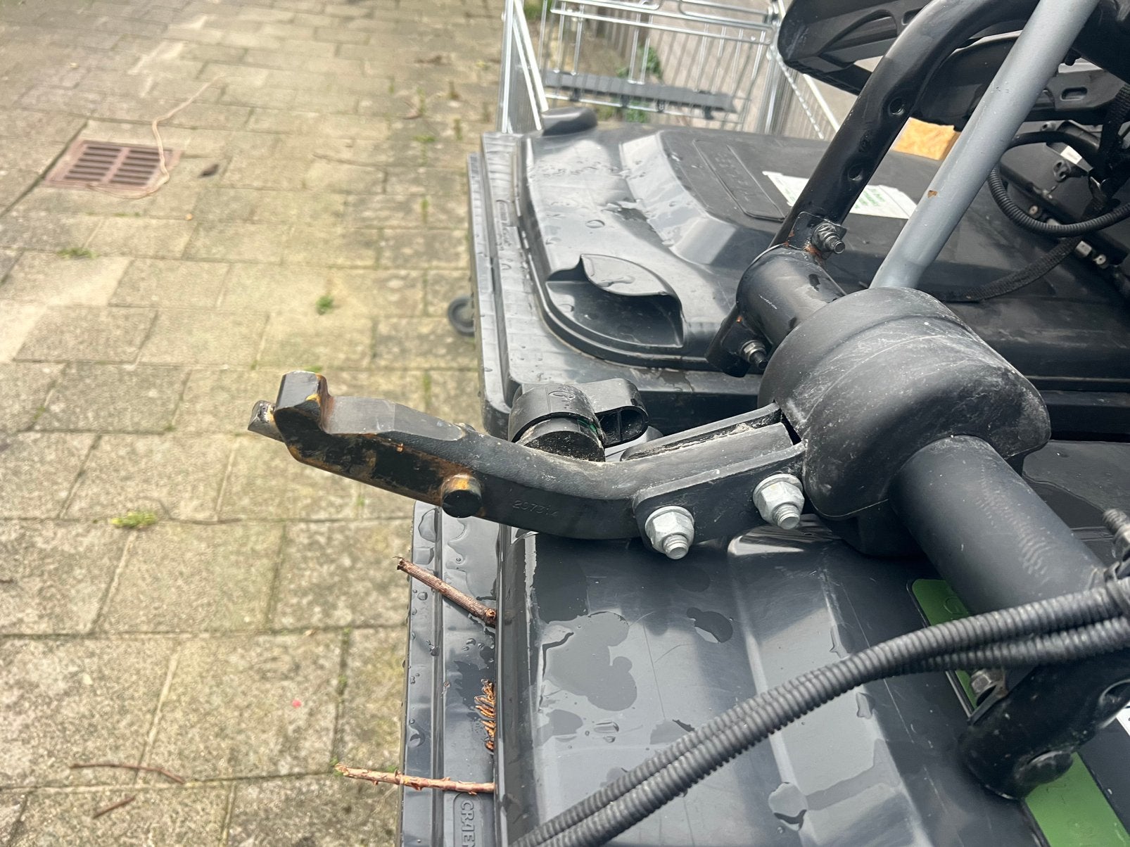 Tekoop fietsdrager spark chevrolet, Ophalen, 2 fietsen, Gebruikt, Trekhaakdrager