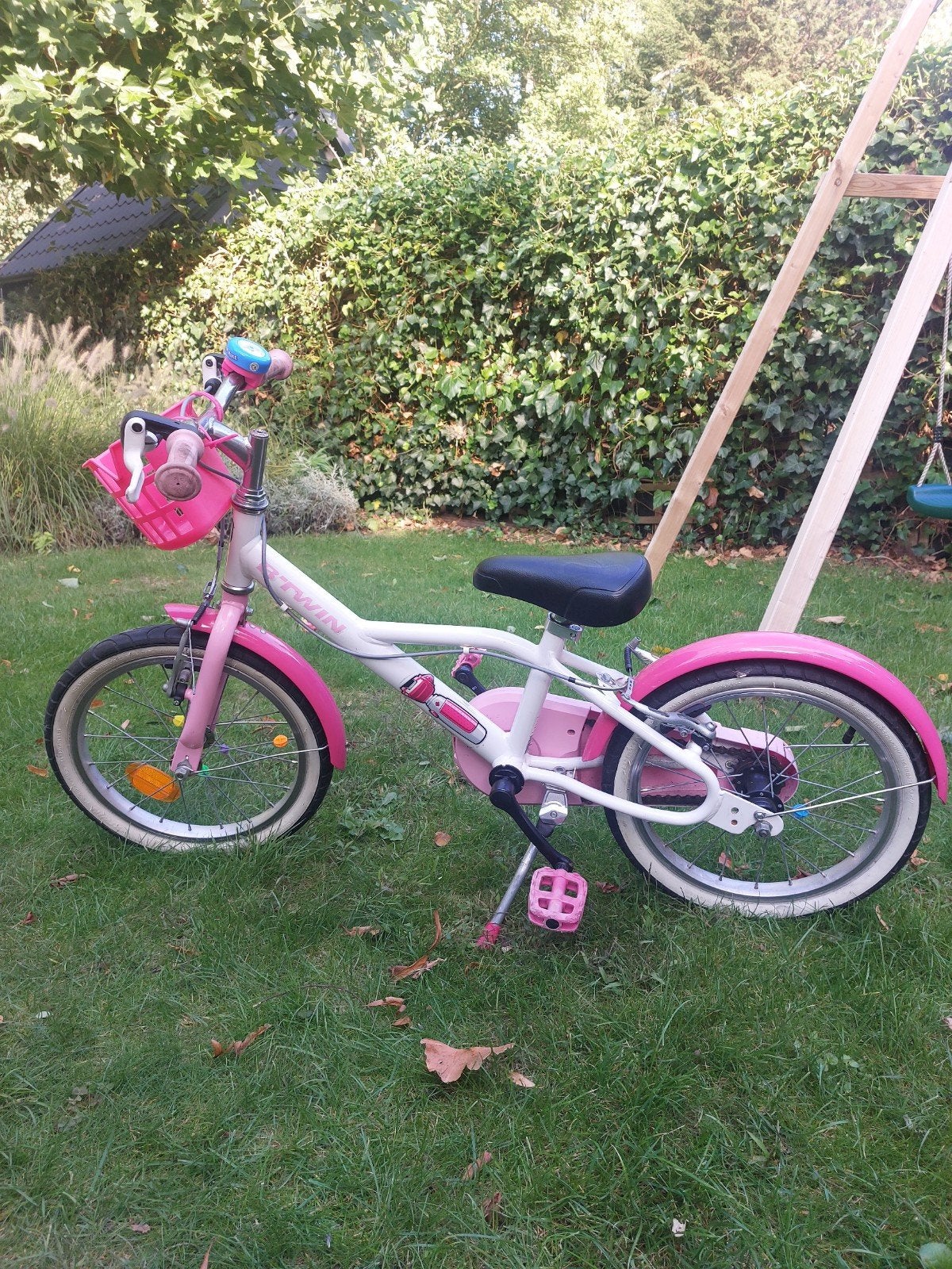 Roze kinderfiets B'Twin 16 inch met mandje, Ophalen, Velgrem, B'Twin, 16 tot 20 inch