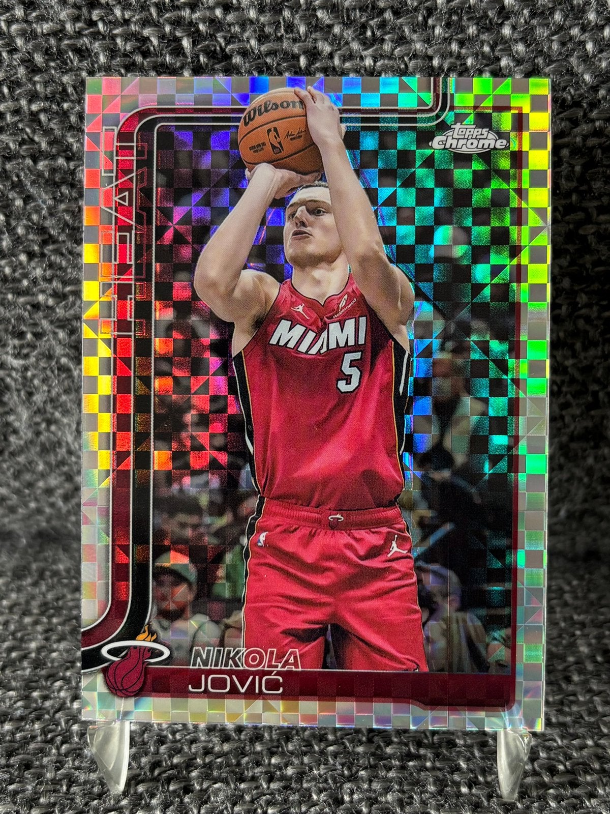 Nikola Jovic Miami Heat Topps Chrome NBA basketball card, Ophalen of Verzenden, Nieuw, Plaatje