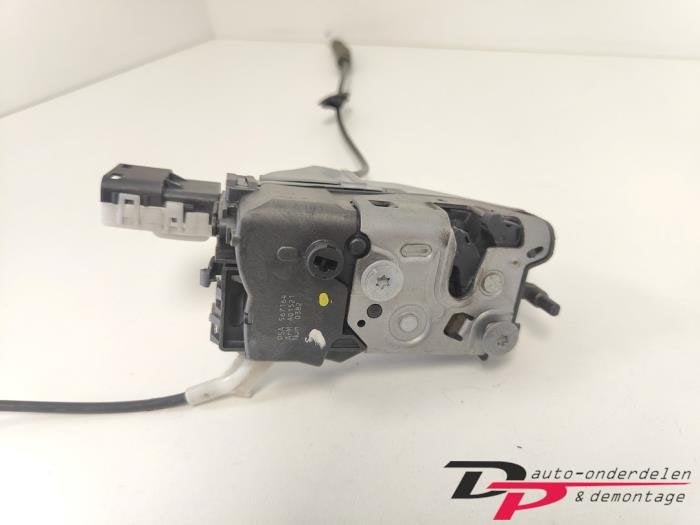 Deurslot Mechaniek 4Deurs rechts-achter van een Peugeot 308, Auto-onderdelen, Carrosserie en Plaatwerk, Gebruikt, -, -, Ophalen of Verzenden