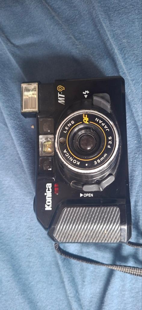 Oud fotocamera Konica, Audio, Tv en Foto, Fotocamera's Analoog, Ophalen of Verzenden, Gebruikt, Compact, Konica