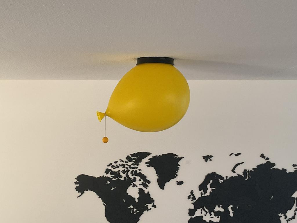 Bilumen ballonlamp, Italië ontworpen door Yves Christin, Ophalen of Verzenden, Zo goed als nieuw, Kunststof