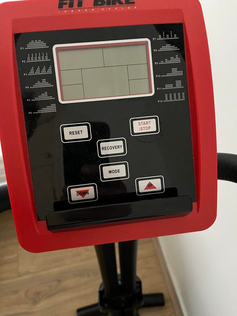Fit Bike Hometrainer - Perfect voor Thuis Workouts, Ophalen, Zo goed als nieuw, Metaal, Benen