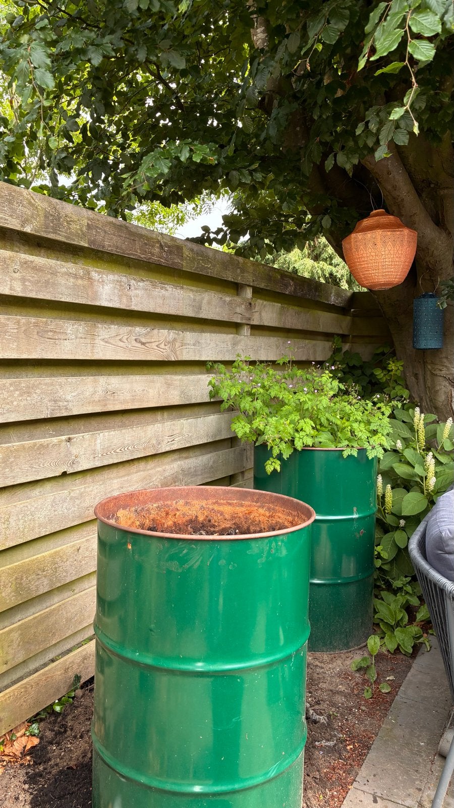 Groene tonnen als bloempotten - z.s.m. ophalen, Ophalen, Gebruikt, Minder dan 60 cm, Rond