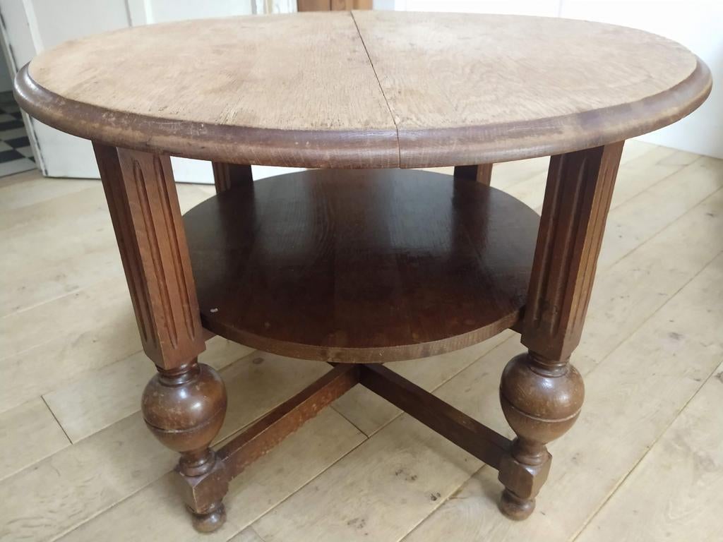 Antieke ronde eiken tafel 70 cm, 55 cm  hoog, Antiek en Kunst, Ophalen