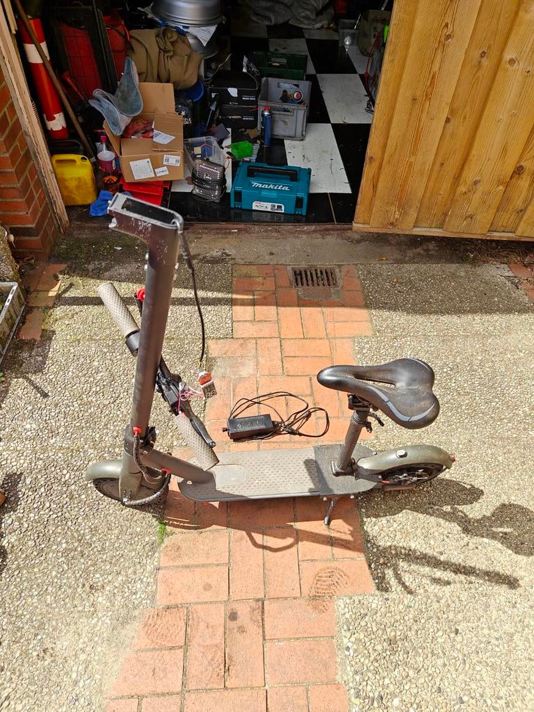 Electrische step met defect, Fietsen en Brommers, Ophalen of Verzenden