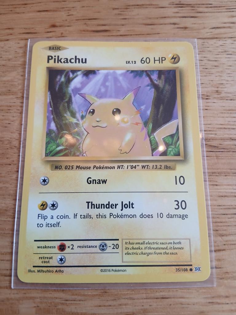 Pikachu Pokémon Kaart (2016) - Basic, LV.12, 60 HP, Ophalen of Verzenden, Gebruikt, Losse kaart