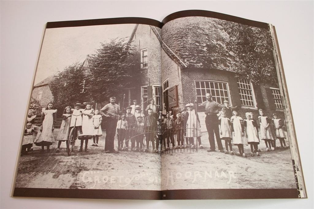 Nederlands Familiealbum — Foto\'s uit de Periode 1870-1920, Ophalen of Verzenden, Gelezen