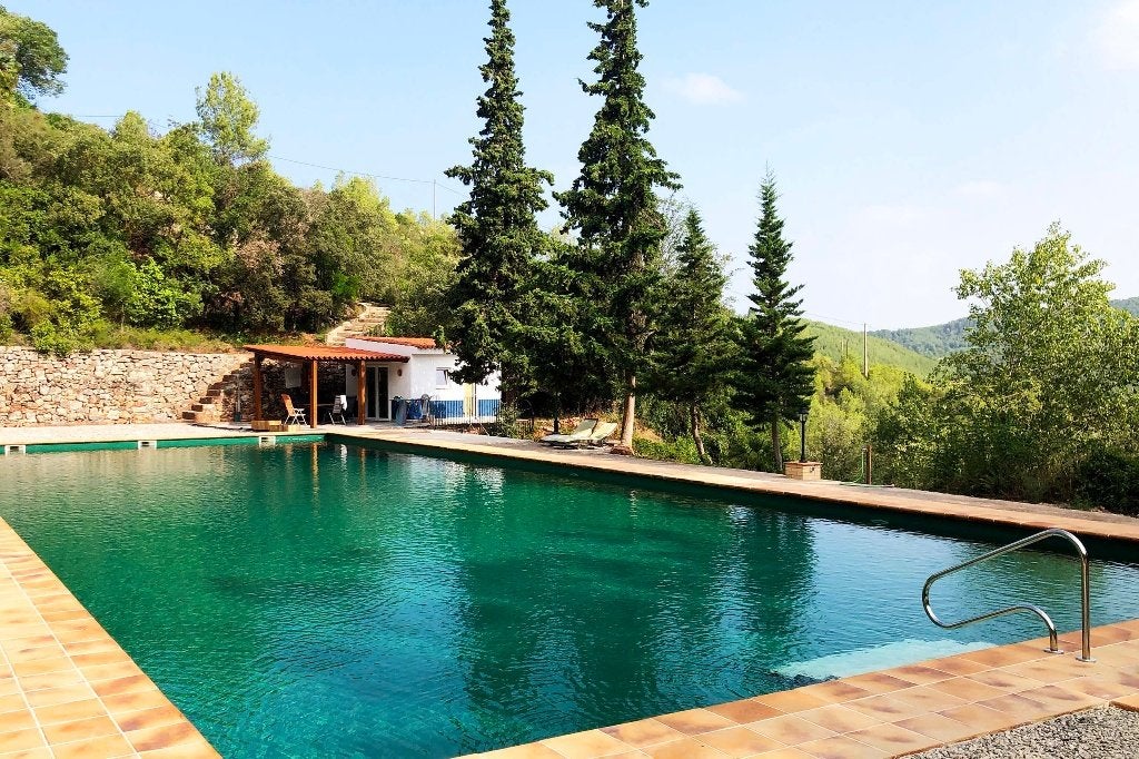 Vakantiehuis Catalonië met Privé Natuurzwembad, Wasmachine, Midden en Binnenland, Landelijk, Chalet, Bungalow of Caravan